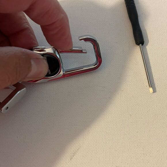 AMG Logo Key Fob Keychain in Metal NWT - Picture 4 of 5